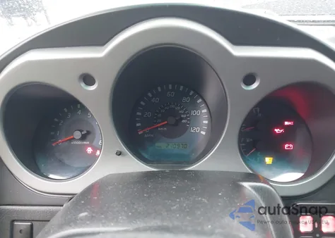 2002 Nissan Xterra Se S/C from USA, damaged, VIN 5N1MD28Y82C528877